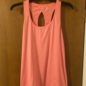 Athletic tank top